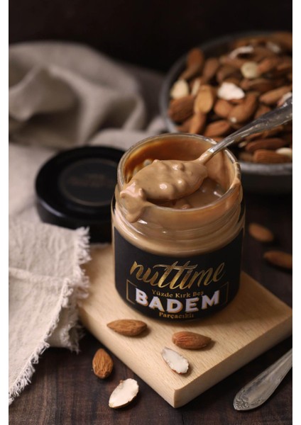 Badem Parçacıklı Ezme 250 G ℮