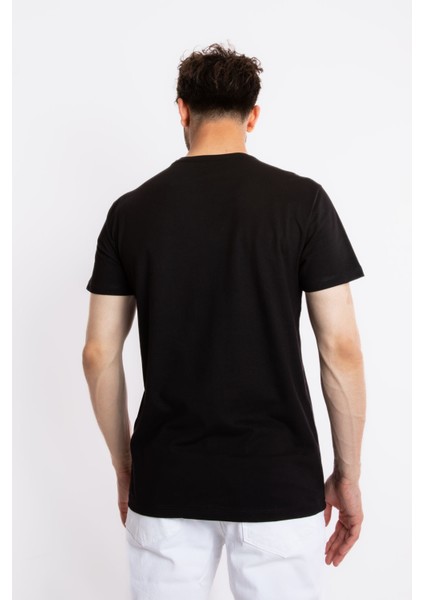 Erkek/ Baskılı O-Yaka T-Shirt Anillo - Siyah (Göl Yeşili Baskılı) fırsatları