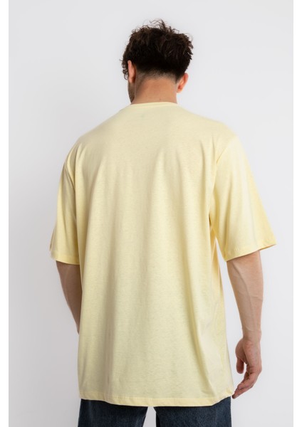 Erkek/ Baskılı Oversize O-Yaka T-Shirt Suelto - Açık Sarı fırsatları