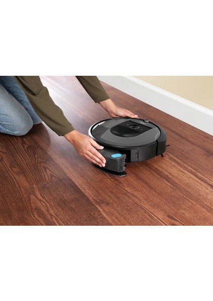 Roomba Combo® I8+ Robot Süpürge ve Paspas