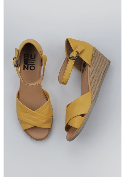 Sarı Deri Kadın Dolgu Topuklu Espadril Sandalet 01WS11102