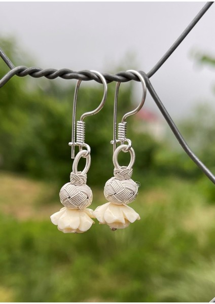 Gül Detaylı Gümüş Kazaziye Küpe