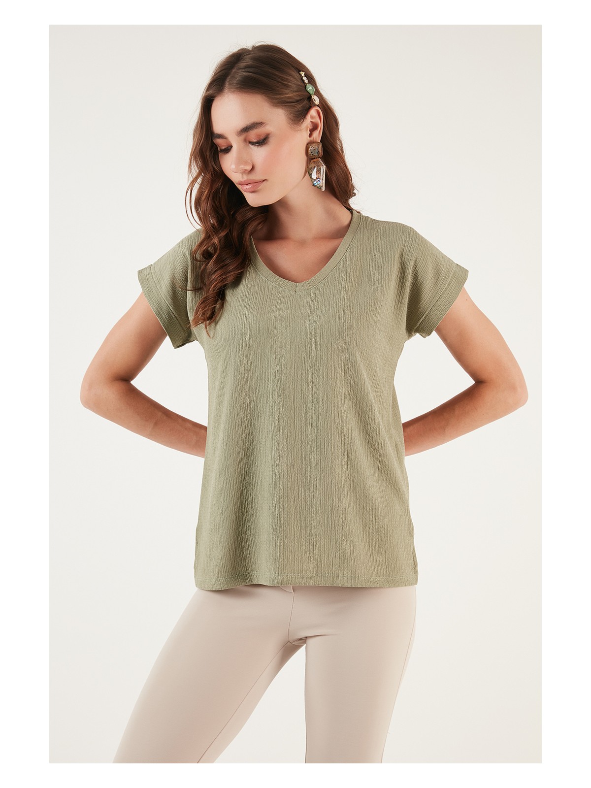 Lela Rahat Kesim Esnek V Yaka Bluz Bayan Bluz 5865039 - Görsel 7