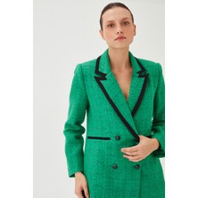 Parkkaron Kadın Yeşil Garni Detay Uzun Buklet Blazer Ceket