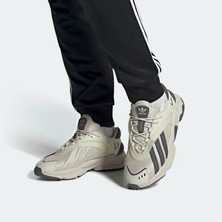 adidas Erkek Günlük Spor Ayakkabı Oztral GZ9409