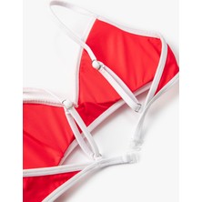 Koton Üçgen Bikini Üstü Biye Detaylı Kaplı