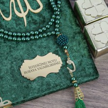 İkranur Hediyelik Kadife Kaplı Yasin (Çanta Boy), Inci Tesbih, Kuş Lokumu, gold Asetat Kutulu (20×20) Mevlid Paketi-Yeşil