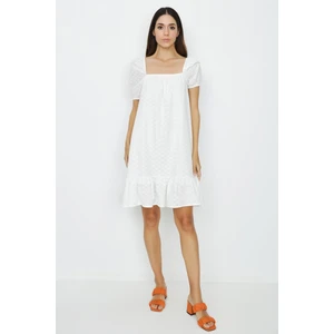 Select Moda Kadın Balon Kollu Brode Elbise