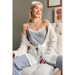 Pijama Evi Krem Gri Yıldız Desenli Bambu Sabahlıklı Kadın Pijama Seti