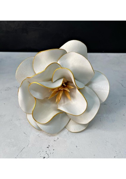 Lateks EVA Çiçek Beyaz Tek Dal 48 cm Uzun Ömürlü ve Gerçekçi Görünüm