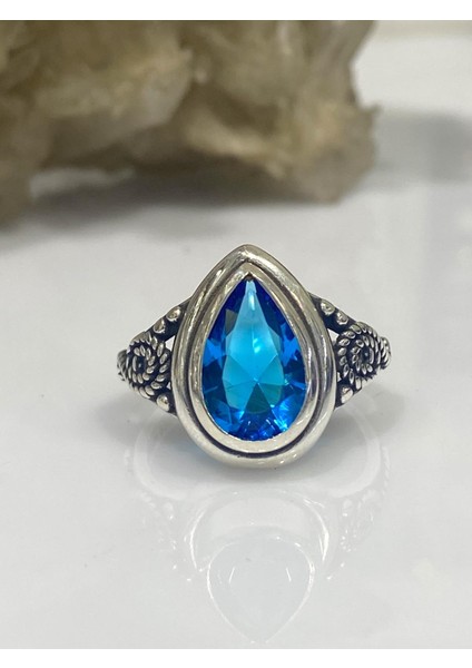 925 Ayar Gümüş Damla Mavi Topaz Otantik Yüzük