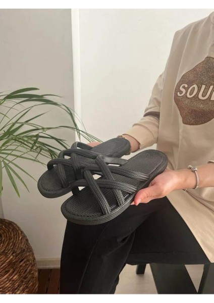 Örgü Hasır Görünümlü Kaydırmaz Taban Yumuşak Esnek Bayan Terlik Plaj Deniz Havuz Günlük Terlik
