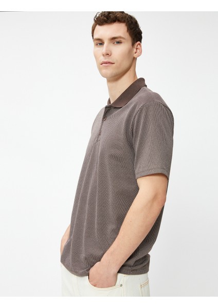 Polo Yaka Tişört Düğmeli Kısa Kollu Geometrik Baskılı