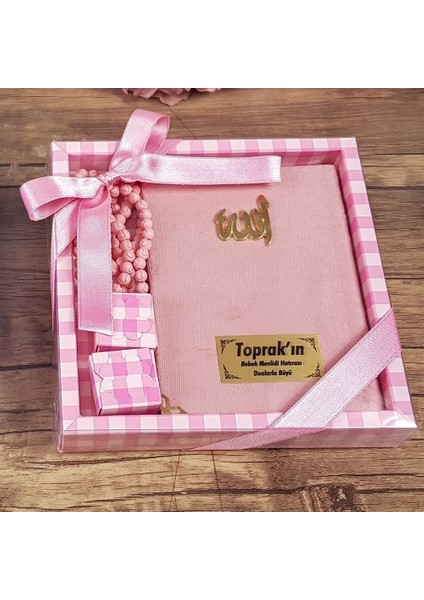 Hediyelik Yasin Kitabı Kadife Kaplı (Çanta Boy), Kokulu Tesbih, Asetat Kutulu (20×20) Mevlid Paketi-Pembe