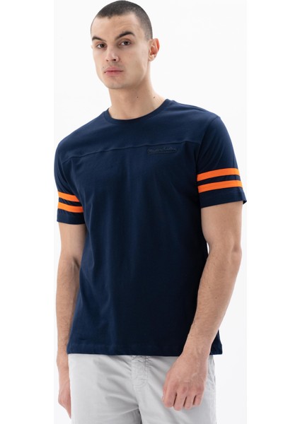 Erkek Regular Fit Bisiklet Yaka Tişört Y25344405801 fırsatları