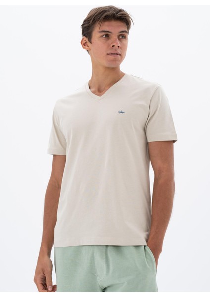 Erkek Regular Fit V Yaka Tişört Y25344404201