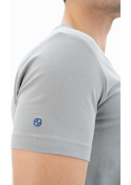 Erkek Slim Fit V Yaka Tişört Y25344452801