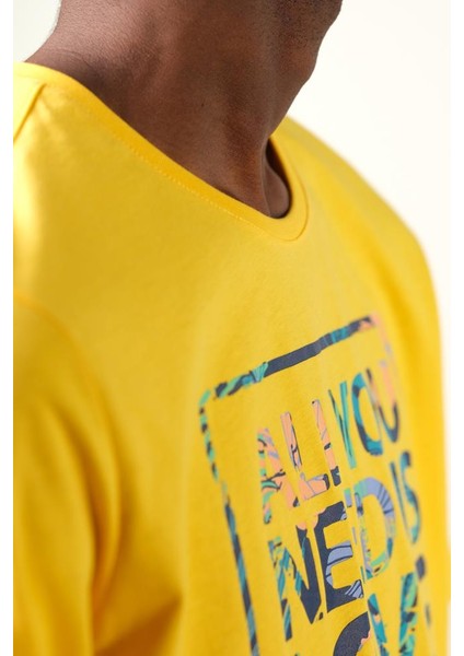 Erkek Bisiklet Yaka Tişört Y22344401701 fırsatları