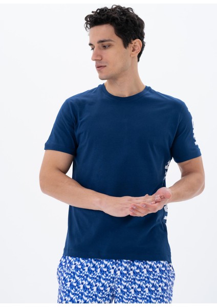 Erkek Regular Fit Bisiklet Yaka Tişört Y25344404701 fırsatları