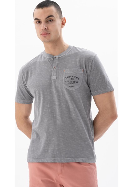 Erkek Regular Fit Parça Boyama Bisiklet Yaka Tişört Y25344490001 indirimleri