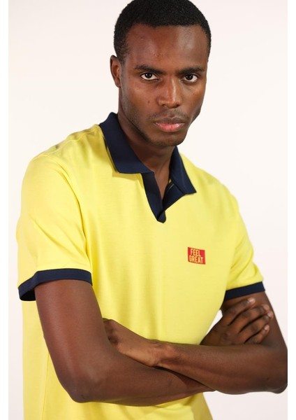 Erkek Polo Yaka Tişört Y22374302101