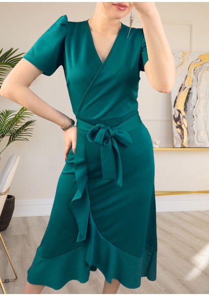 Krep Kumaş Midi Boy Kuşaklı Elbise (Renkli)