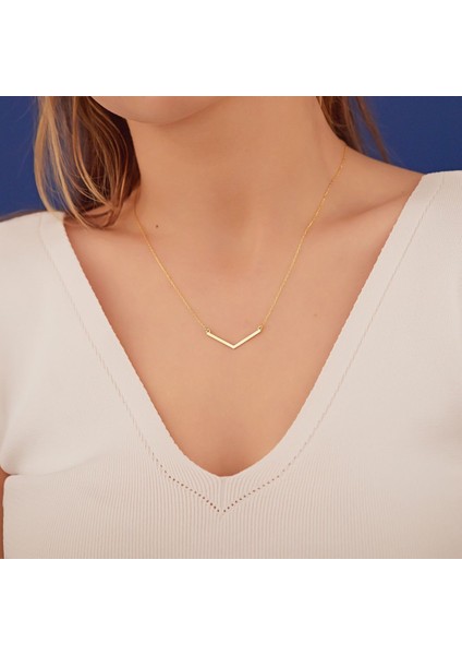 Köşeli Şerit Şeklinde 925 Ayar Kadın Gümüş Kolye fiyatları