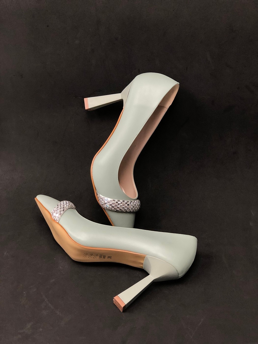 KAFKASLAR AYAKKABI Kadeh Topuk Taş Işlemeli 10 Cm. Topuklu Bayan Stiletto Ayakkabı görsel 4