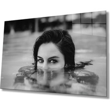 Eliza Home  Siyah Beyaz Insan Fotoğrafları Cam Tablo