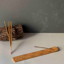 Lara Karma Desenli Ahşap Çubuk Tütsülük