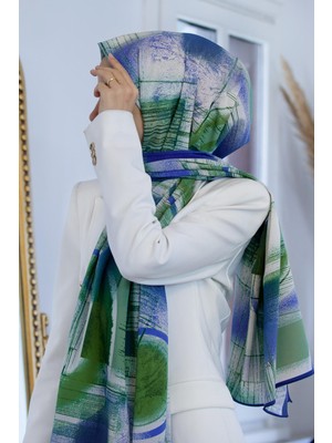 Vissona LÜKS MEDİNE İPEĞİ GEOMETRİK DESENLİ BEJ RENKLİ 75X195 KIRIŞMAZ ŞAL MOSS KREP DİKİŞ TİPİ İTALYAN DİKİŞLİ