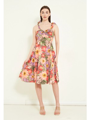 Modatalika Kadın Omuzdan Askılı Çiçek Desenli Midi Boy Elbise