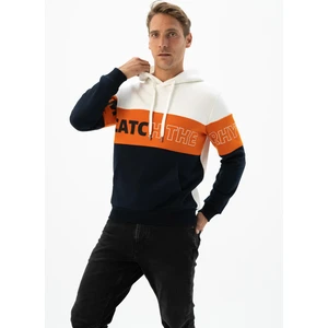 Erkek Kanguru Cepli Kapüşonlu Sweatshirt K24254928201