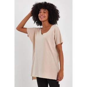 Amazing Crash Kadın V Yaka Yırtmaçlı Oversize Basic Tişört