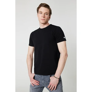 Erkek Slim Fit Siyah Tshirt LF2027023