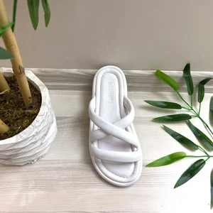 New Optimal Zerrano Çarpraz Terlik - Beyaz - 37