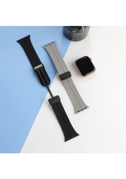 Apple Watch Series 3 4 5 44MM Armband Kordon Ayalanabilir Mıknatıslı Mat Silikon KRD84 Siyah