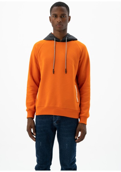 Erkek Kanguru Cepli Kapüşonlu Sweatshirt K24254928301