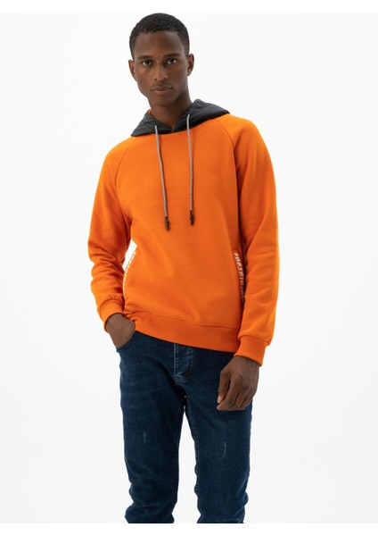 Erkek Kanguru Cepli Kapüşonlu Sweatshirt K24254928301