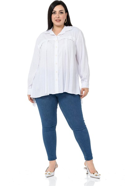 Büyük Beden Göğüs Detaylı Kol Ağzı ve Sırtı Pileli Beyaz Gömlek fiyatları