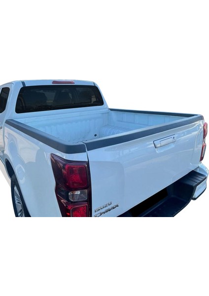 Isuzu D-Max Kasa Kenar Koruma Abs 3 Parça 2020 ve Sonrası fiyatları