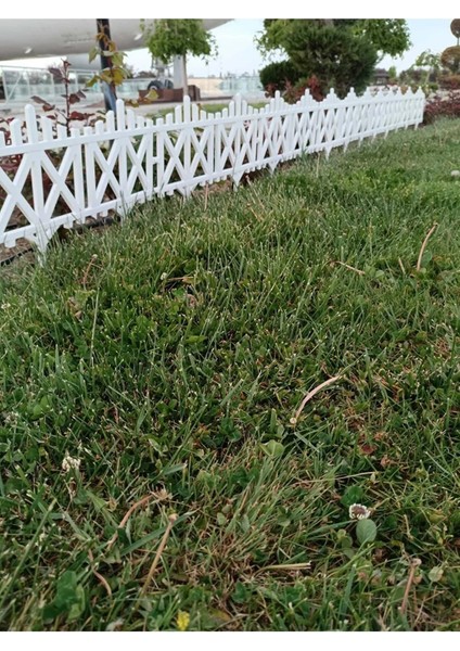 10 Adet Dekoratif Mini Plastik Bahçe Çiti Çapraz Model Esnek Çit Peyzaj Koruma Toplam 580-36 cm fırsatları