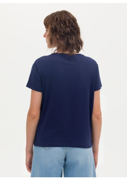 Kadın T-Shirt