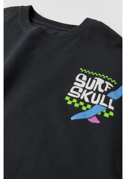 Yeni Sezon Siyah Renk Skull Surf Oversize Sırt Baskı Detaylı T-Shirt modelleri