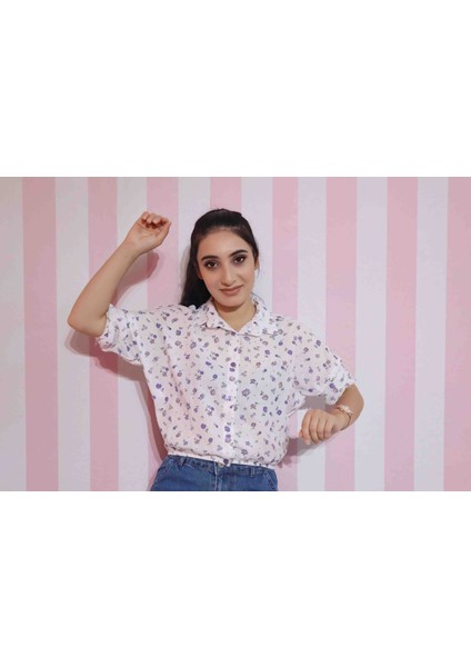 Çiçek Desenli Beyaz Keten Krop Gömlek fiyatları