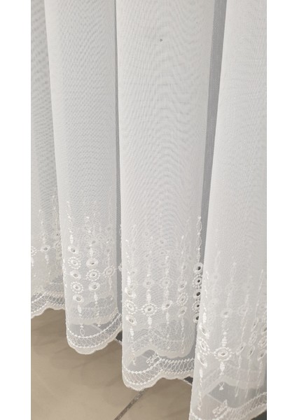 Guarnic Beyaz Işlemeli Desen 3 Kat Pileli Modeltasarım Modern Tarz Ütü Istemez Tül modelleri