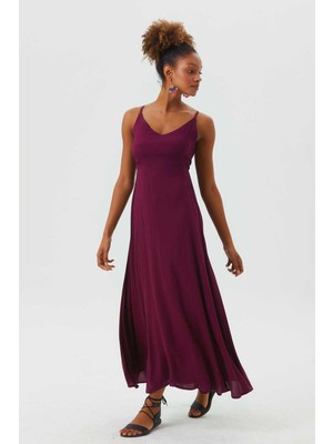 Clandestino Sırt Detaylı Düz Renk Şık Elbise