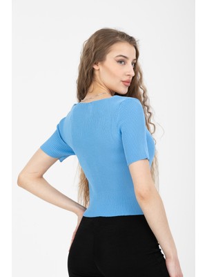 Paradice Kadın Beli Zincir ve Taş Detaylı Kısa Kol Crop Bluz Mavi