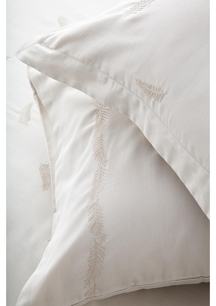 Güz Çift Kişilik Nevresim Takımı %100 Organik Pamuk Saten Brodeli Bej 200X220 cm modelleri