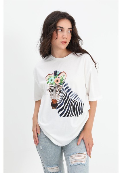 T-Shirt Bisiklet Yaka Zebra Desenli - Ekru